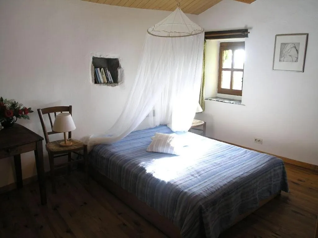 Apartment Holiday Home Mirabel Sous Les Roches